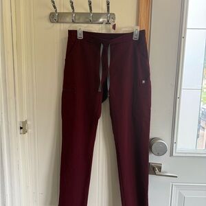 Figs Yola Scrub Pants, Burgundy, S